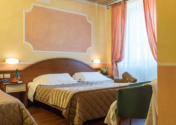 Delle Terme Santa Agnese فندق بانيو دي رومانيا