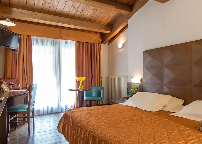 Delle Terme Santa Agnese فندق 4*